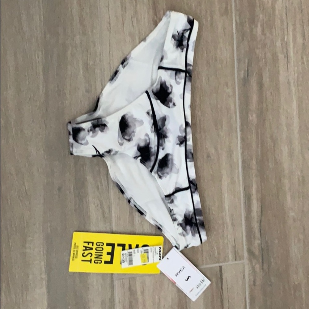 Bathing suit bottoms